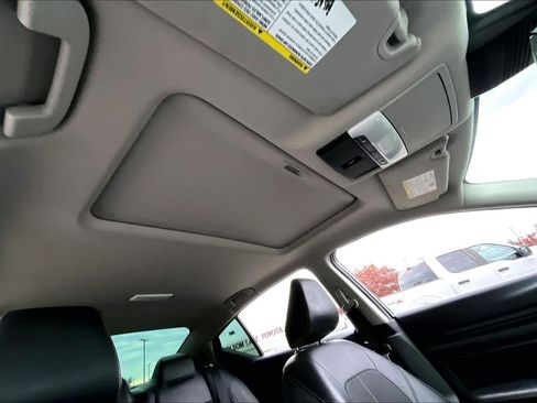 Used 2020 Nissan Altima 2.5 SR w/ Premium Package image 13