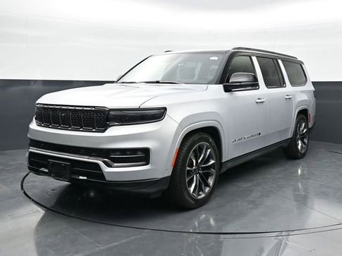 Used 2024 Jeep Grand Wagoneer L Series III w/ Quick Order Packagew 28T AWD/4WD image 5