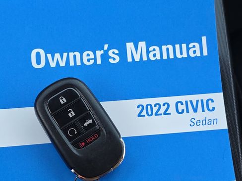Used 2022 Honda Civic Touring image 27
