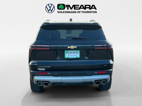 Used 2024 Chevrolet Traverse LT FWD image 4