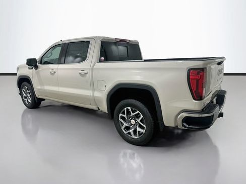 New 2026 GMC Sierra 1500 SLE w/ Preferred Package RWD image 5