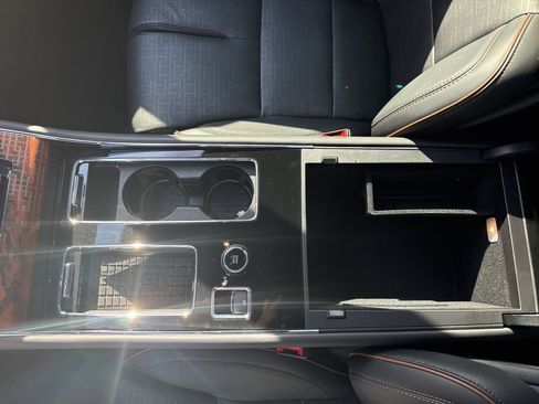 Certified 2025 Lincoln Aviator Black Label image 27