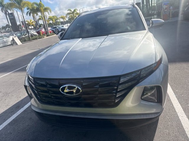 Used 2024 Hyundai Tucson SEL FWD image 2