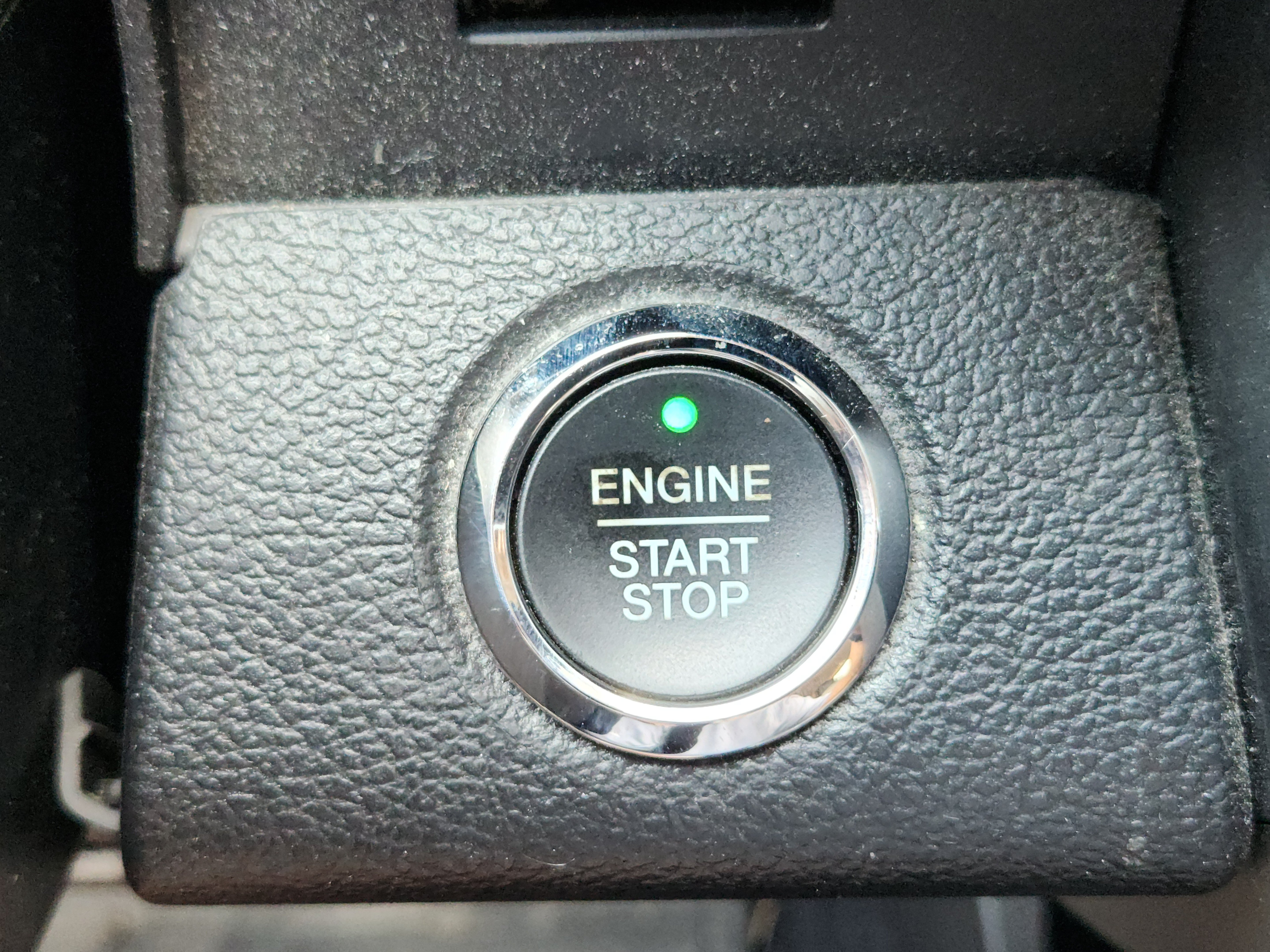 Used 2016 Ford F150 Lariat w/ Equipment Group 502A Luxury AWD/4WD image 16