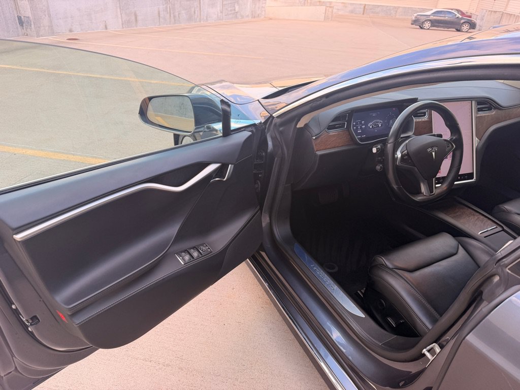 Used 2018 Tesla Model S 75D AWD/4WD image 9