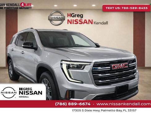 Used 2025 GMC Acadia Elevation FWD image 1
