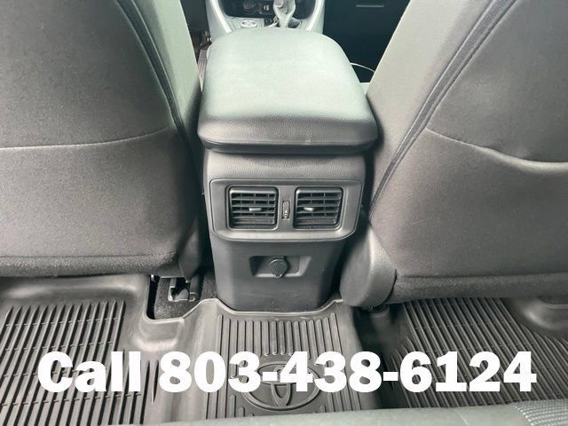 Used 2024 Toyota RAV4 LE AWD/4WD image 14