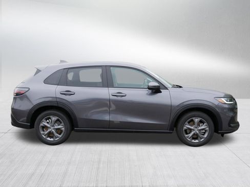 Certified 2026 Honda HR-V LX image 8