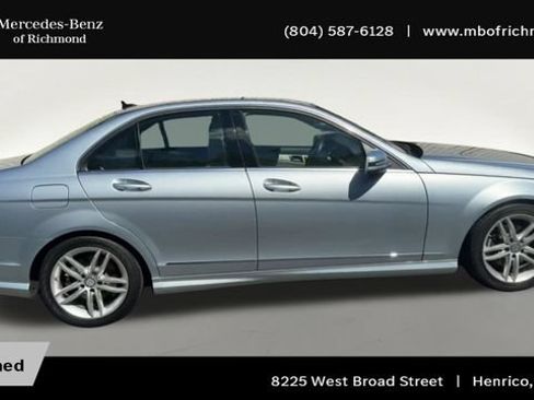 Used 2013 Mercedes-Benz C 250 Sedan image 3