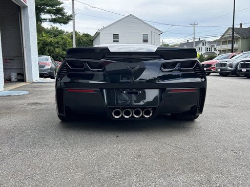 Used 2018 Chevrolet Corvette Z06 RWD image 14
