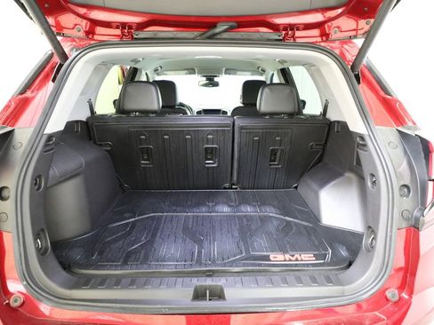 Certified 2024 GMC Terrain SLT w/ Infotainment Package II AWD/4WD image 22