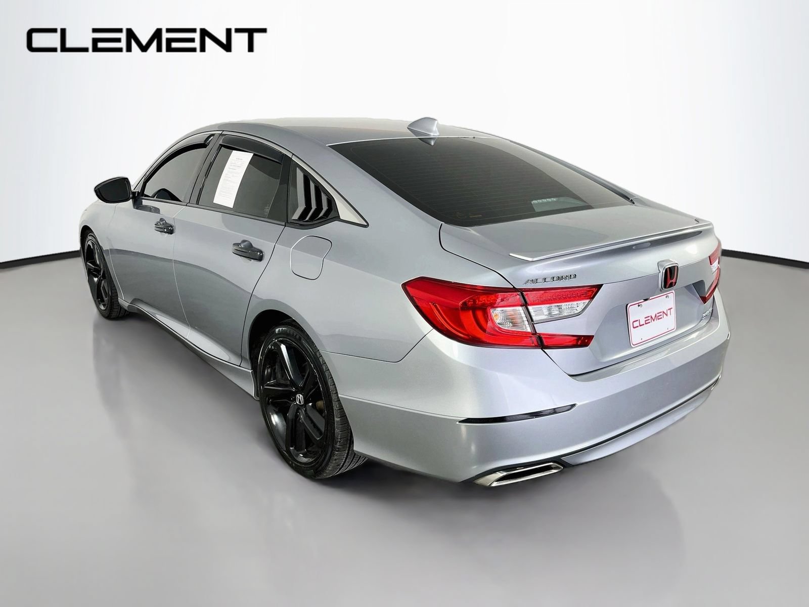 Used 2020 Honda Accord Sport image 9