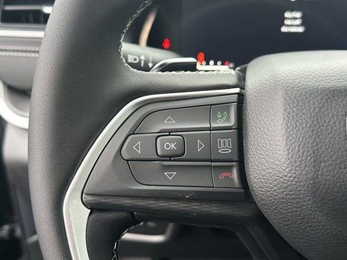 New 2025 Jeep Grand Cherokee Laredo image 27