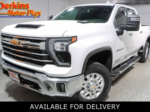 Used 2024 Chevrolet Silverado 2500 LTZ AWD/4WD image 1