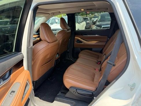 Certified 2022 INFINITI QX60 Sensory w/ Vision Package AWD/4WD image 10