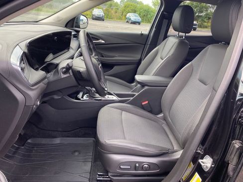 Used 2025 Buick Encore GX Preferred w/ Comfort Package FWD image 15