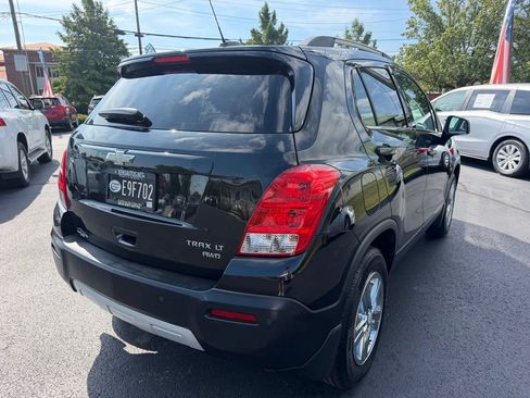 Used 2016 Chevrolet Trax LT w/ LT Convenience Package AWD/4WD image 5