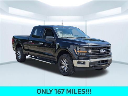 Used 2025 Ford F150 XLT w/ Equipment Group 301A Standard AWD/4WD image 9