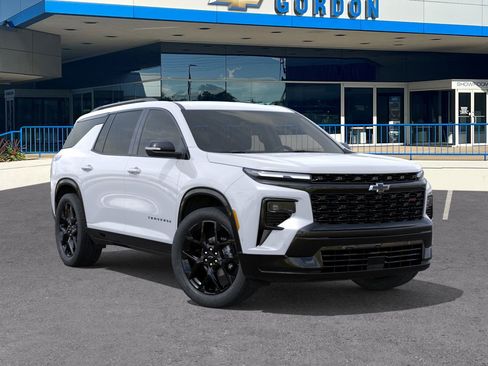 New 2026 Chevrolet Traverse RS image 7