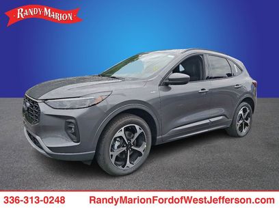 New 2025 Ford Escape ST-Line Elite w/ Class II Trailer Tow Package