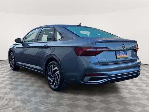 Used 2022 Volkswagen Jetta SEL FWD image 7