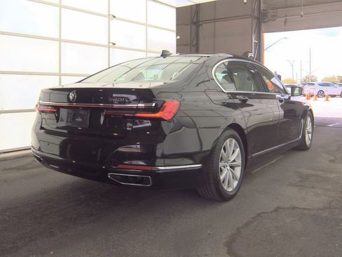 Used 2020 BMW 740i w/ Cold Weather Package RWD image 2