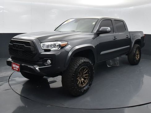 Used 2023 Toyota Tacoma SR5 image 1