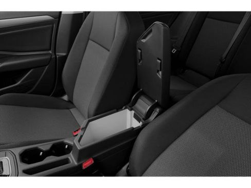 Used 2019 Volkswagen Jetta R-Line w/ R-Line Cold Weather Package FWD image 14