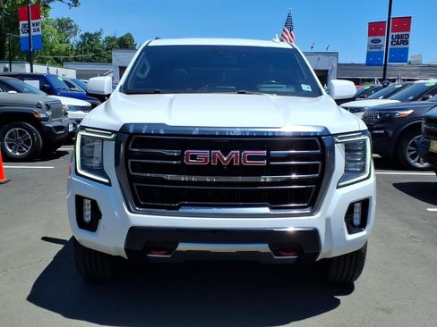 Used 2021 GMC Yukon XL AT4 w/ Technology Package AWD/4WD image 18