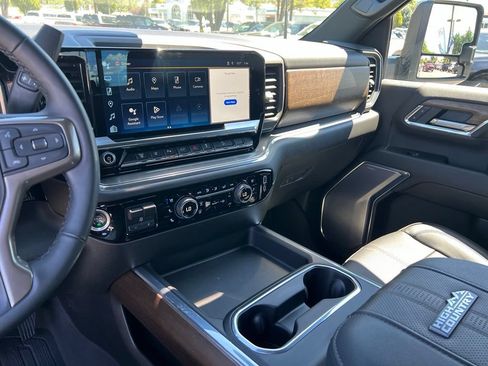 Used 2024 Chevrolet Silverado 3500 High Country w/ High Country Premium Package AWD/4WD image 33