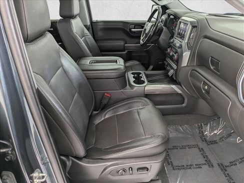 Used 2019 Chevrolet Silverado 1500 LTZ AWD/4WD image 17