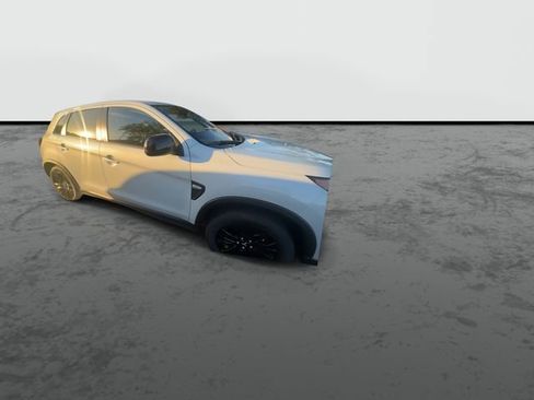 New 2026 Mitsubishi Outlander Sport LE AWD/4WD image 9