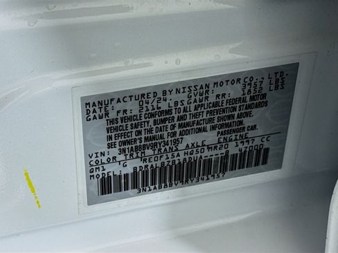 Used 2024 Nissan Sentra S image 39