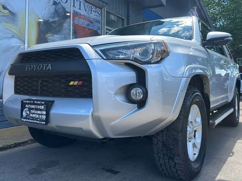 Used 2016 Toyota 4Runner SR5 Premium AWD/4WD image 7
