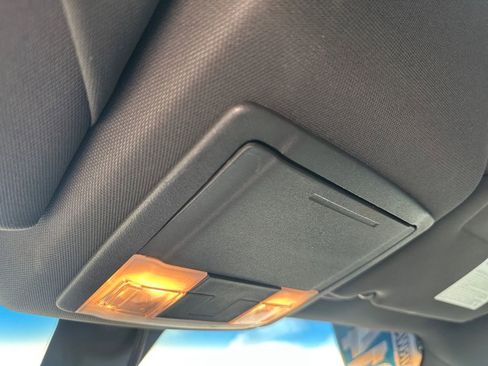 Used 2014 Ford Taurus Limited image 18