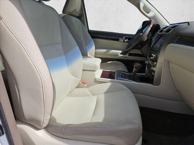 Used 2014 Lexus GX 460 w/ Premium Package AWD/4WD image 23