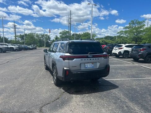 Certified 2026 Subaru Outback Premium AWD/4WD image 3