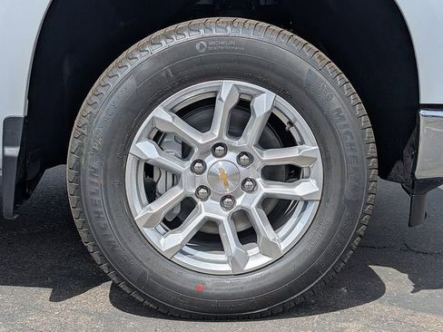 New 2026 Chevrolet Silverado 1500 LT AWD/4WD image 6