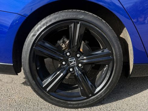 Used 2024 Honda Accord Sport image 29
