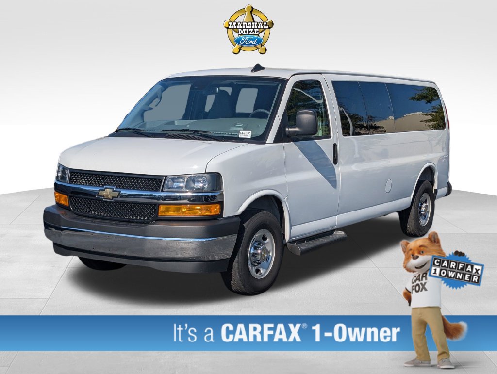 Used 2025 Chevrolet Express 3500 LT w/ LT Preferred Equipment Group RWD image 1