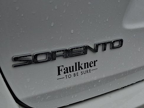 Used 2019 Kia Sorento AWD V6 image 30