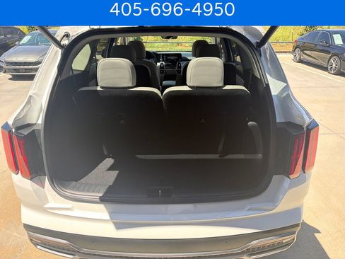 Used 2024 Kia Sorento SX Prestige AWD/4WD image 32