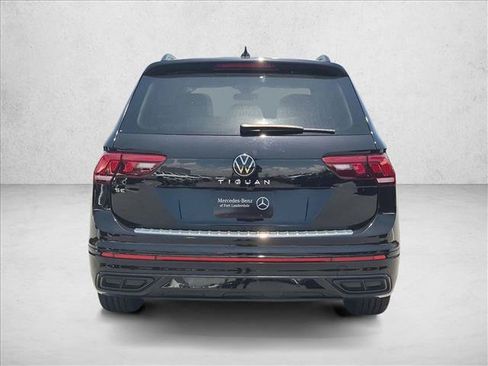 Used 2022 Volkswagen Tiguan SE R-Line FWD image 7