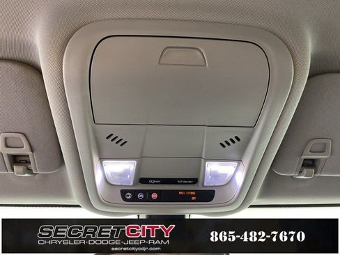 Used 2018 GMC Terrain SLE w/ Driver Convenience Package image 20