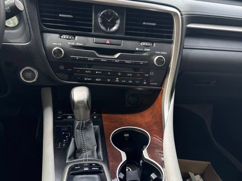 Used 2017 Lexus RX 350 FWD w/ Premium Package image 3