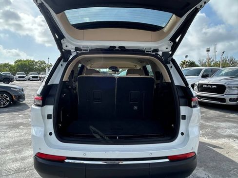Certified 2022 Jeep Grand Cherokee L Limited RWD image 43