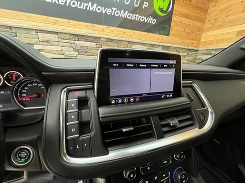 Used 2021 Chevrolet Tahoe LT w/ Luxury Package AWD/4WD image 23
