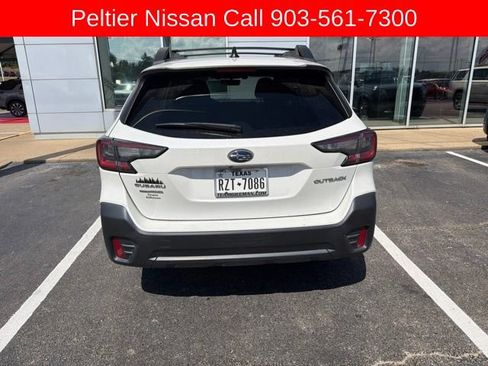 Used 2022 Subaru Outback Premium AWD/4WD image 6
