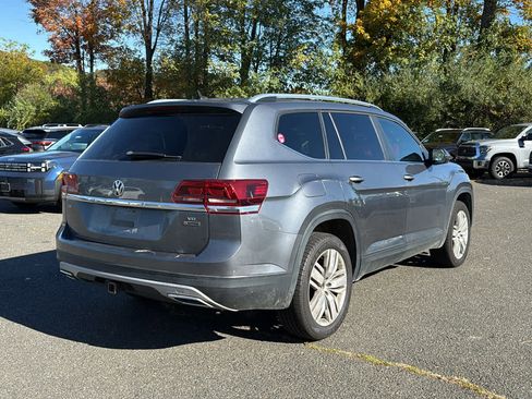 Used 2019 Volkswagen Atlas SE w/ Towing Package image 3