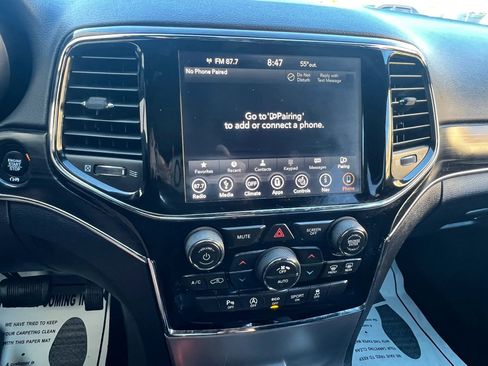 Used 2019 Jeep Grand Cherokee Limited AWD/4WD image 21
